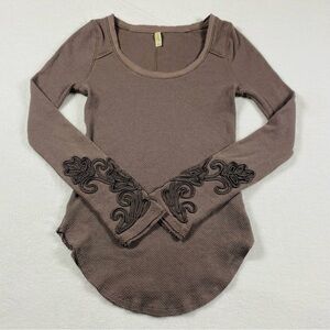 Free People Masquerade Thermal Waffle Knit Taupe Tan Brown Statement Sleeve Lace